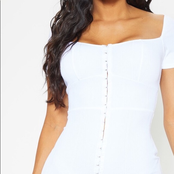 Pretty Little Thing White Hook & Eye Bodycon Dress - Picture 5 of 5